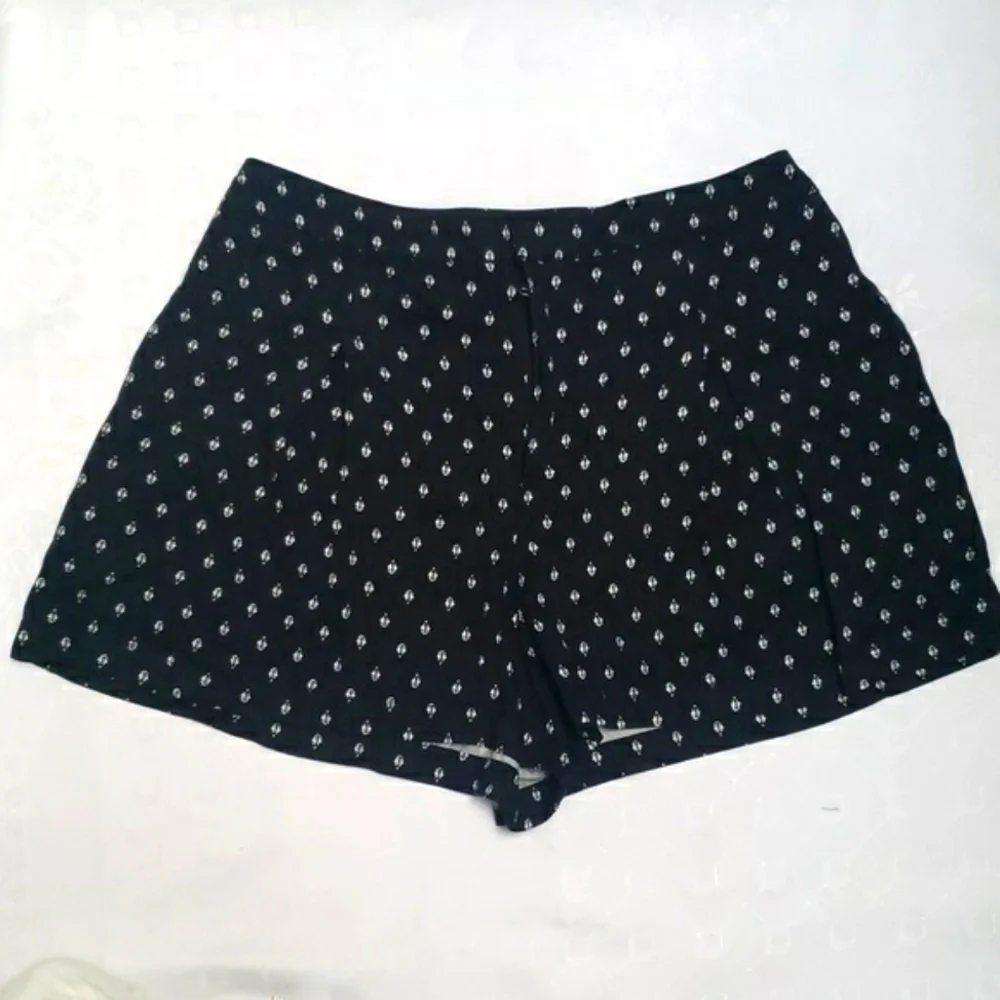 Abercrombie & Fitch High Waist Cotton Shorts side pockets Size 10